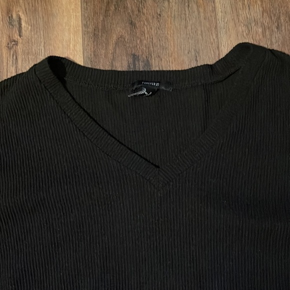 Forever 21 - Picture 2 of 3